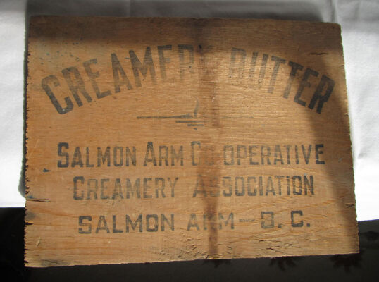 Butter box end, Salmon Arm Co-operative Creamery